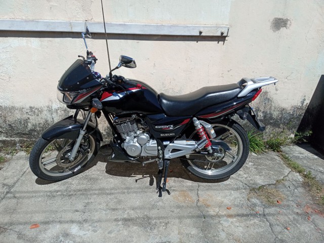 SUZUKI GSR 125S YES