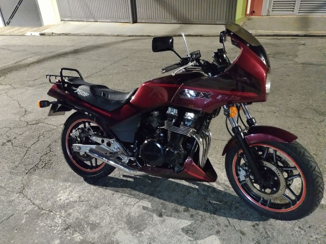 HONDA CBX750