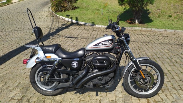 HARLEY DAVIDSON SPOTSTER 883 2010
