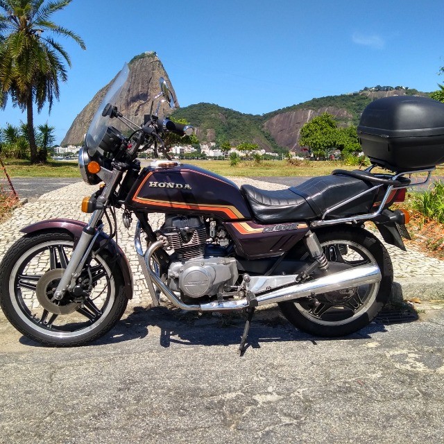 CB 400 II 83 MUITO LINDA,