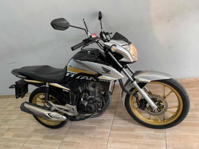 HONDA CG 160 TITAN 25 TH ANNIVERSARY
