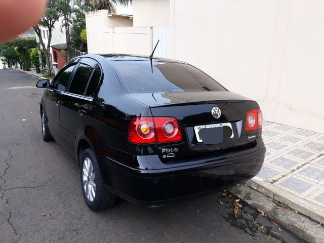 POLO SEDAN