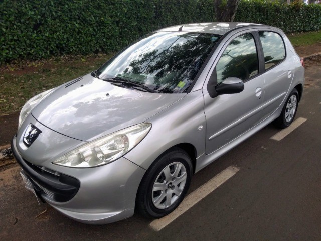 PEUGEOT 207 XR 1.4 FLEX 2011