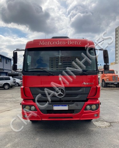 Mb Atego 2430 Ano 2015 No Chassis 8m + Ar Cond