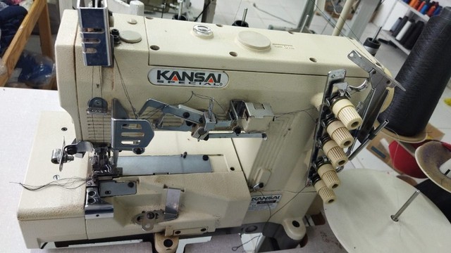 Máquina de costura profissional juki kansai