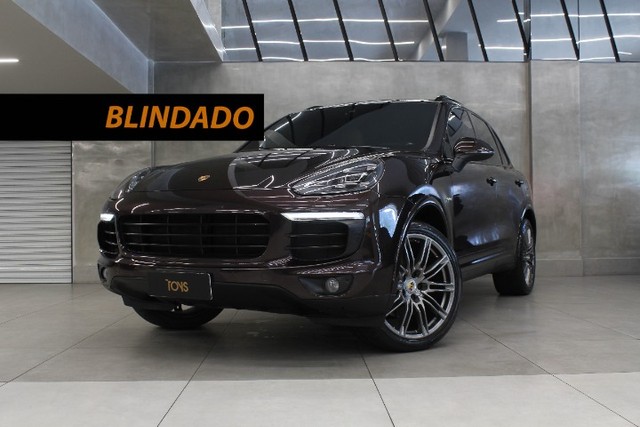 Porsche Cayenne à venda no RJ