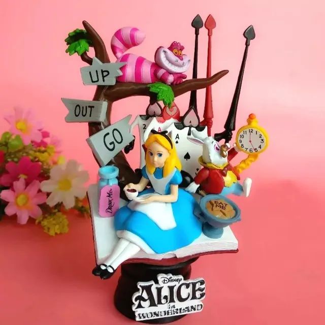 Beast Kingdom Alice no País das Maravilhas 
