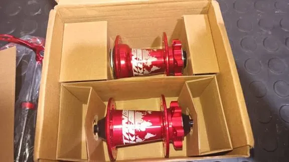 Cubos traseiro e dianteiro tanke Th390