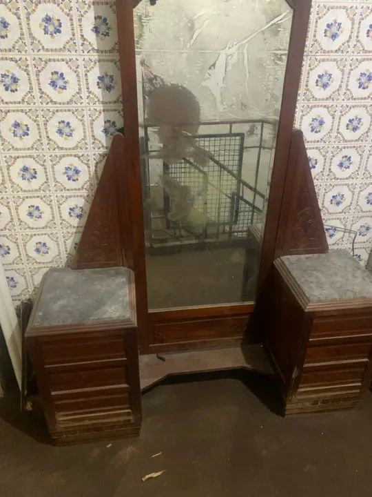 Antiga penteadeira com espelho - Foto 6