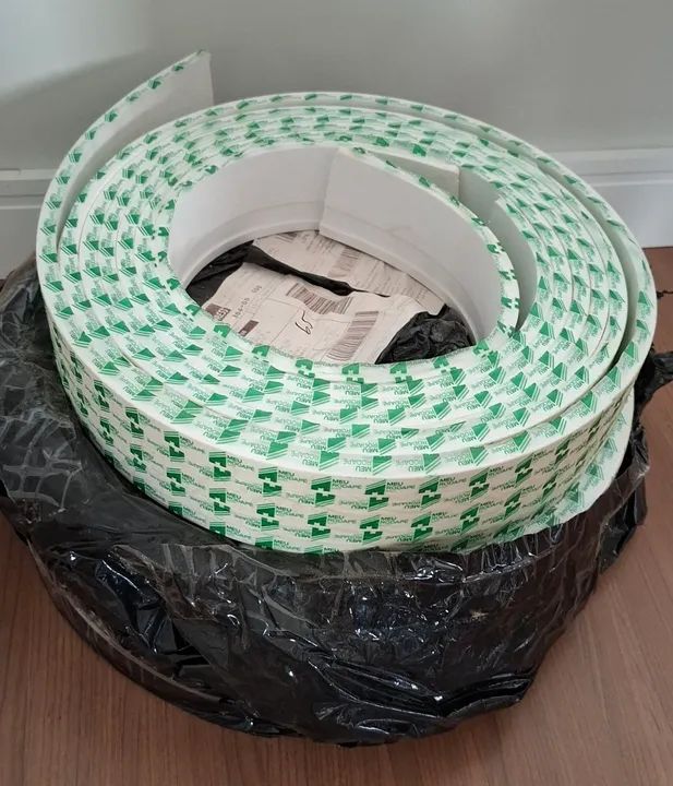 Aprox. 25 metros Rodapé Eva Autocolante 7cm Rp16 Meurodapé