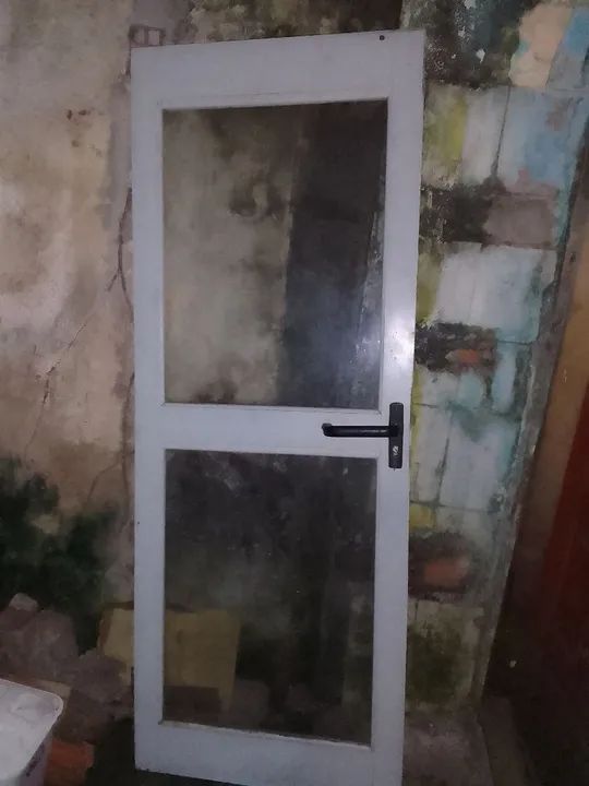 Porta de madeira com vidro - Foto 5