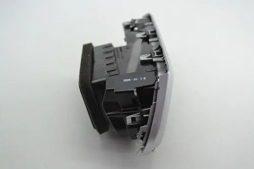 Difusor Ar Lateral Direito Painel Gm Tracker 2021 Original - Foto 4