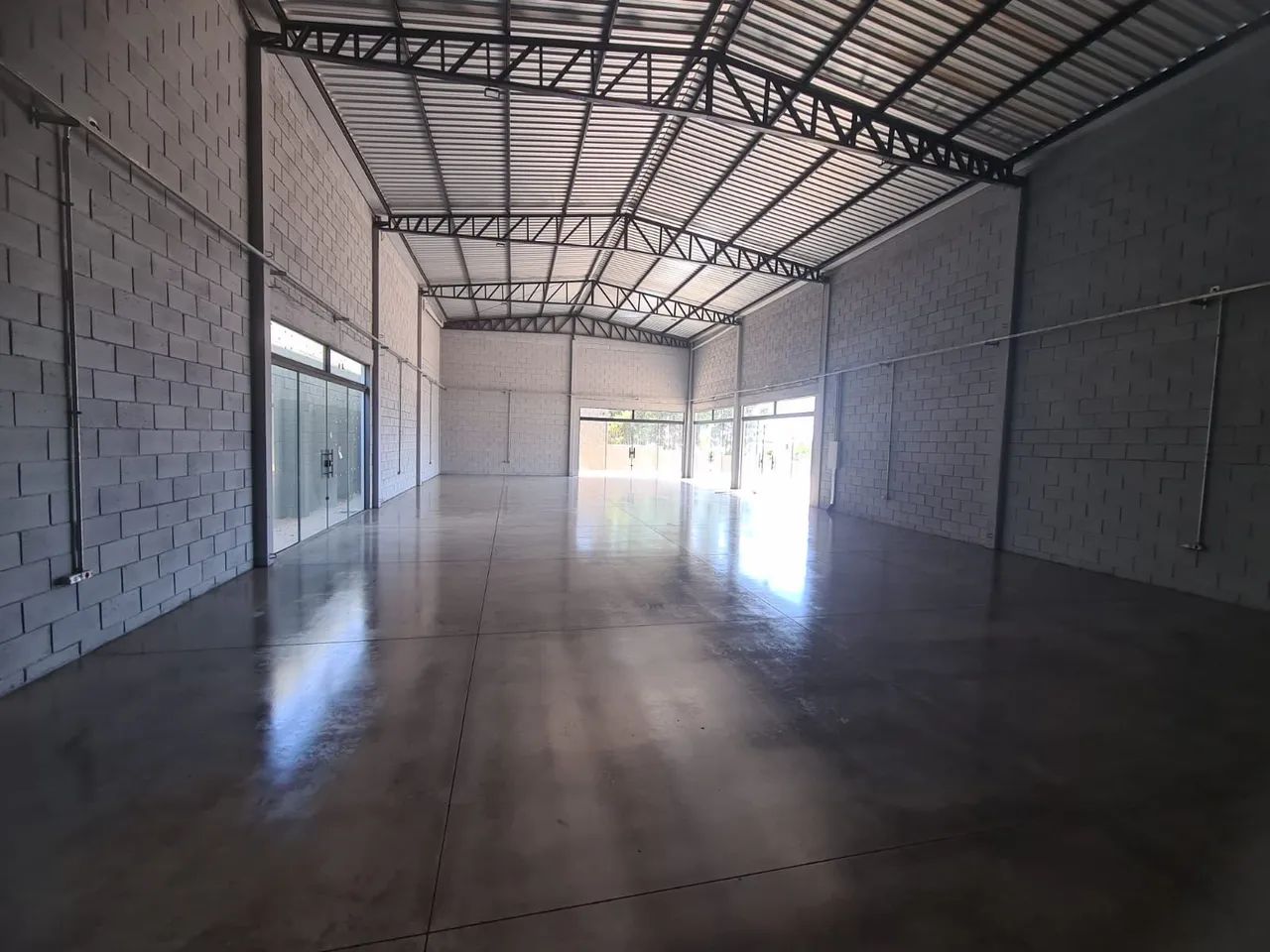 Alugam-se Salões Comerciais - Porto Rico/PR.  - Foto 5