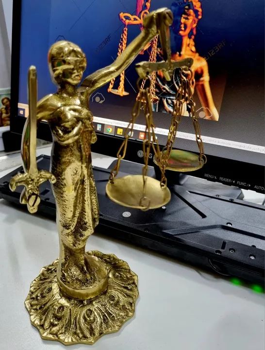 Estátua bronze Themis dama Justiça  - Foto 4