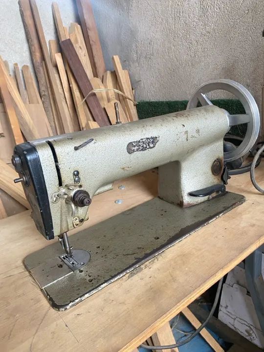 Máquina de costura industrial  - Foto 5