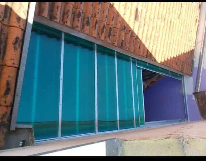 TOLDO FIXO OU RETRÁTIL EM POLICARBONATO - Foto 4