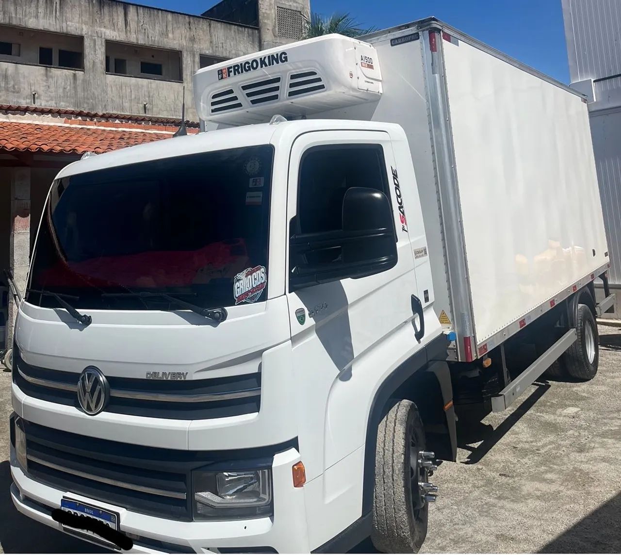 Caminhão Baú - Carropel Refrigerado