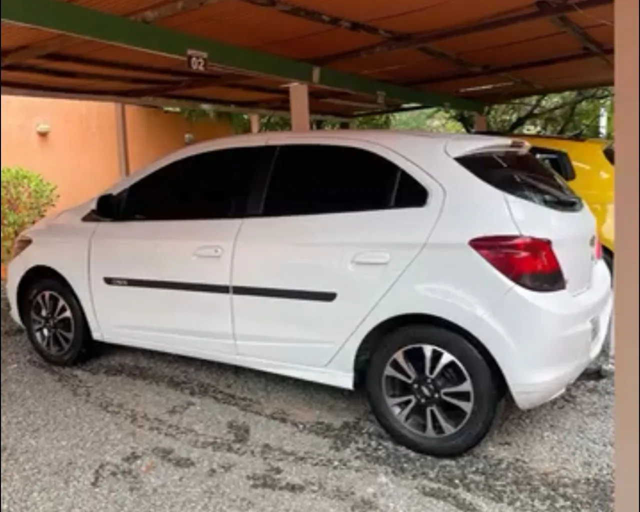 Vendo Onix LTZ 1.4