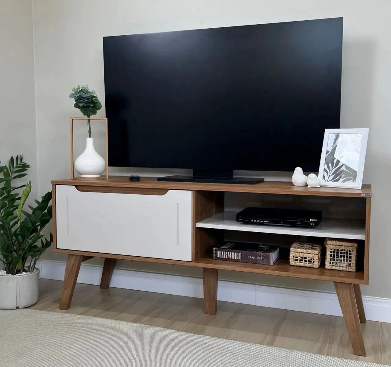 Entrega grátis !! Vendo rack para Tv até 60 polegadas! 