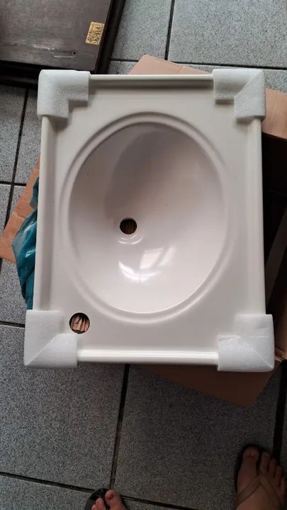 Pia de banheiro nova