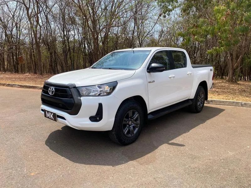 Toyota Hilux CD SR 4X4 2.8 TDI Diesel Aut. 2022 - Foto 3