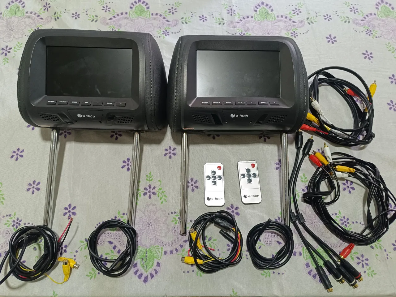 Telas de Encosto e-tech com Controle Remoto