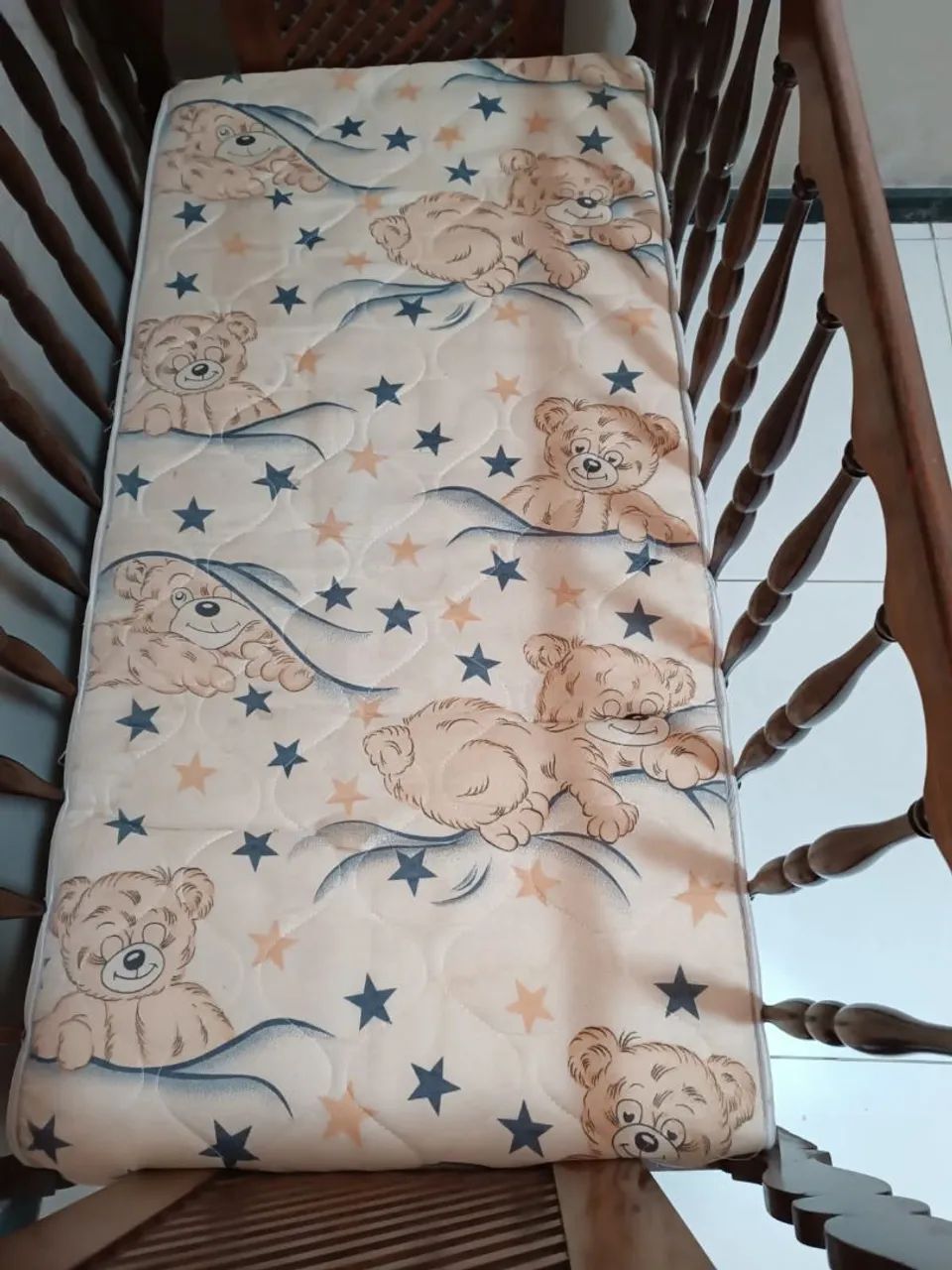 Berço de madeira estilo clássico - Foto 4