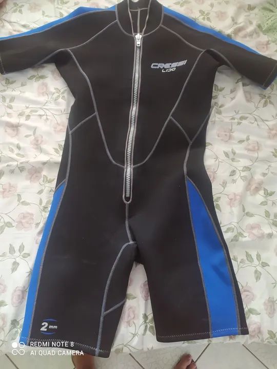 Roupa de mergulho 