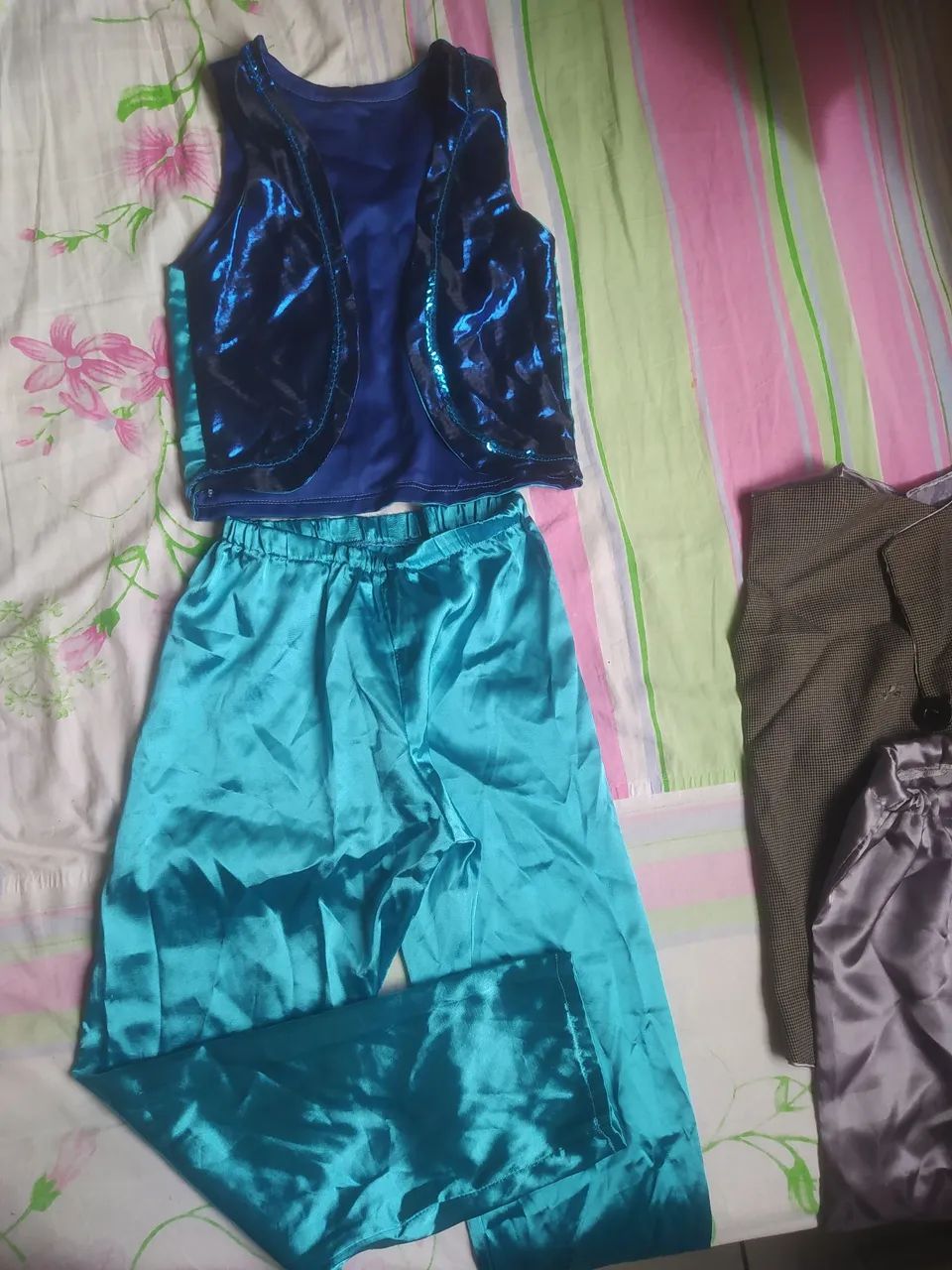Roupas Teatrais- Infantis  - Foto 2