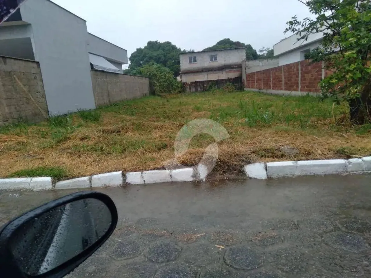 Terreno à venda em condomínio com 420 m² por R$ 175.000 - Inoã - Maricá/RJ
