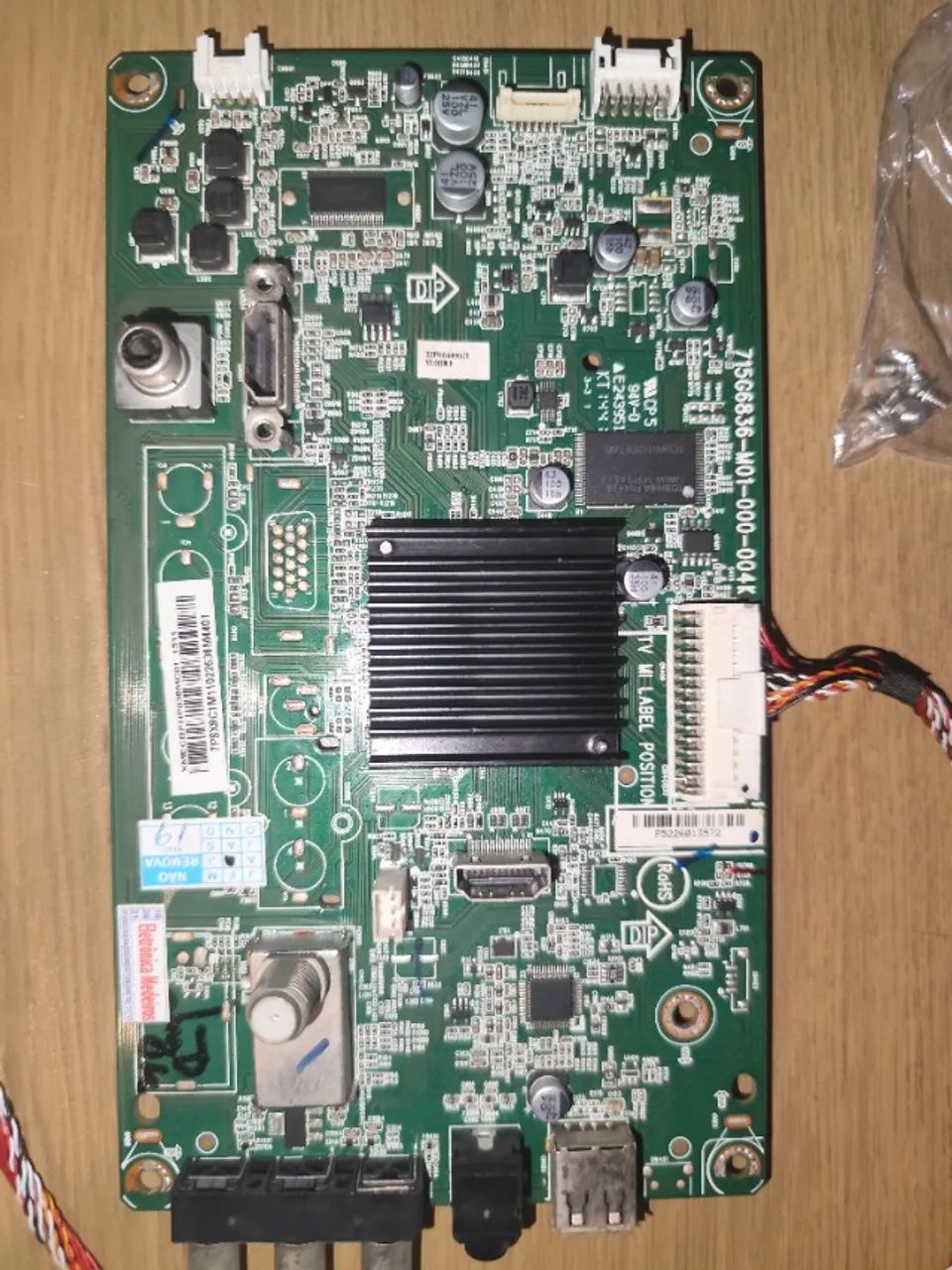 Placa Lógica Tv Philips 32 - 715g6836-m01-000-004k - Foto 3