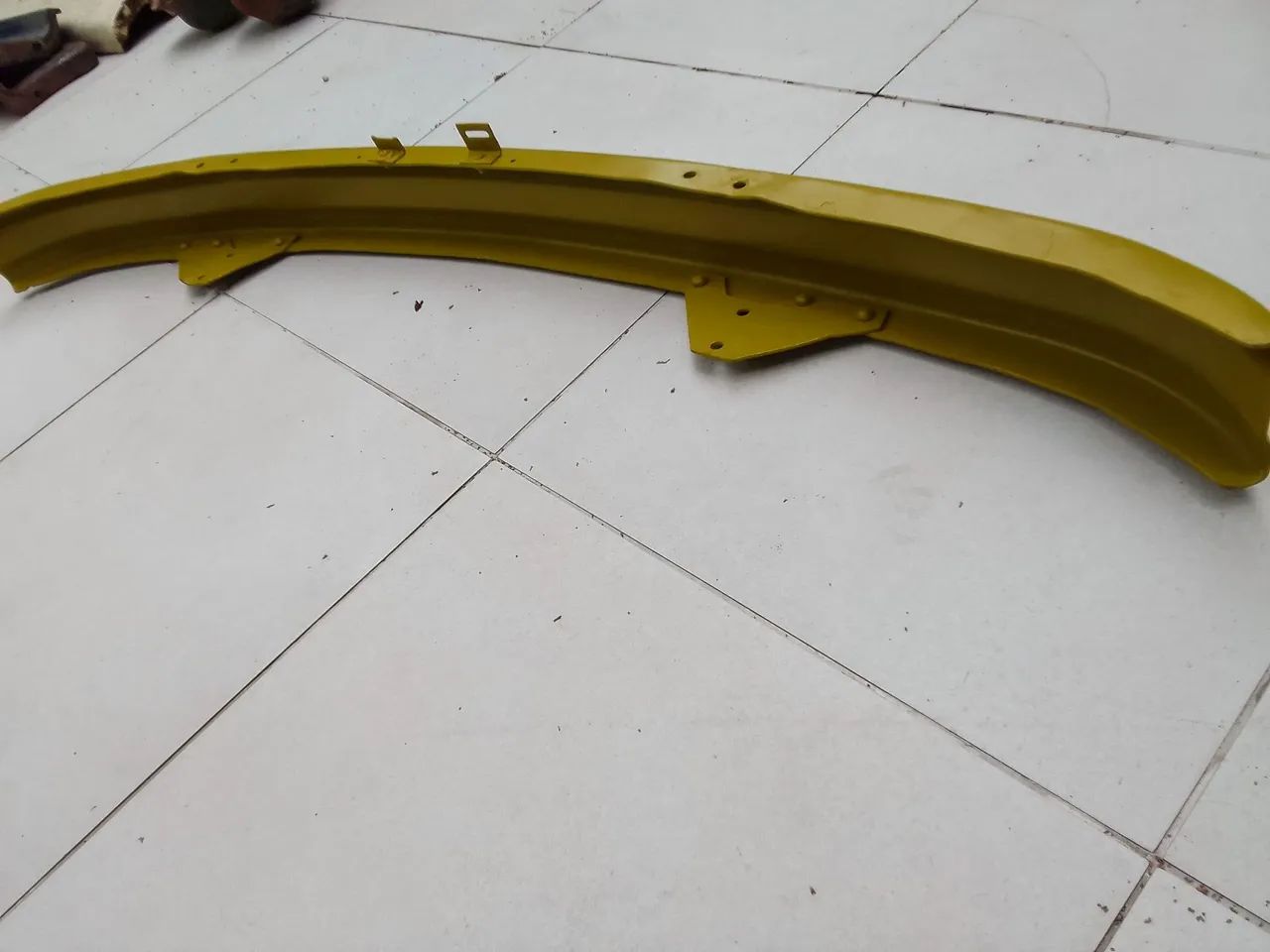 Parachoque Dianteiro Ford F-1 1948 à 1952, com Borda, Original - Foto 5