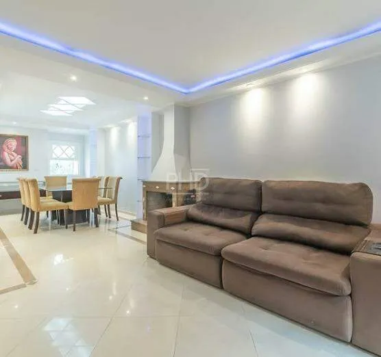 Venda de casa no Condomínio Residencial Jardim São Caetano