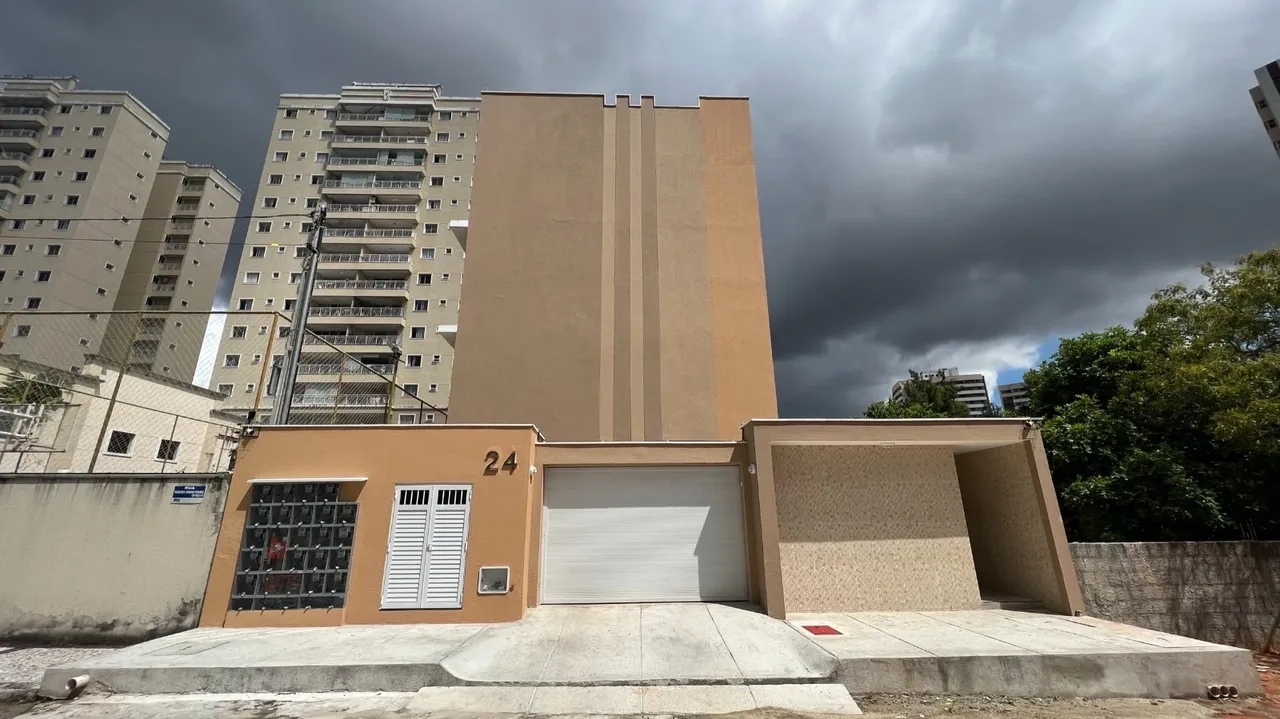 LEIA TODO O ANÚNCIO Imobiliária Almeida e Abreu aluga - Apt de 01 suite com cozinha e sala