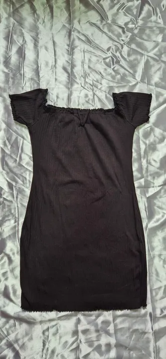 Vestido Preto de Manga