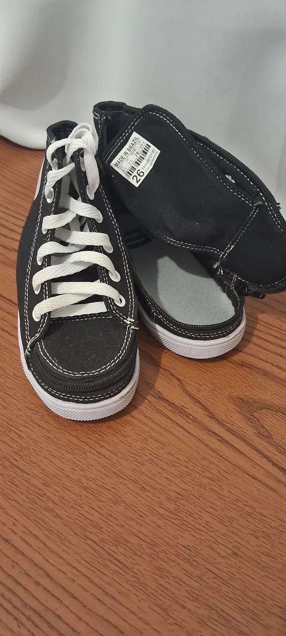 Tenis infantil para uso com ortese em perfeito estado  - Foto 3