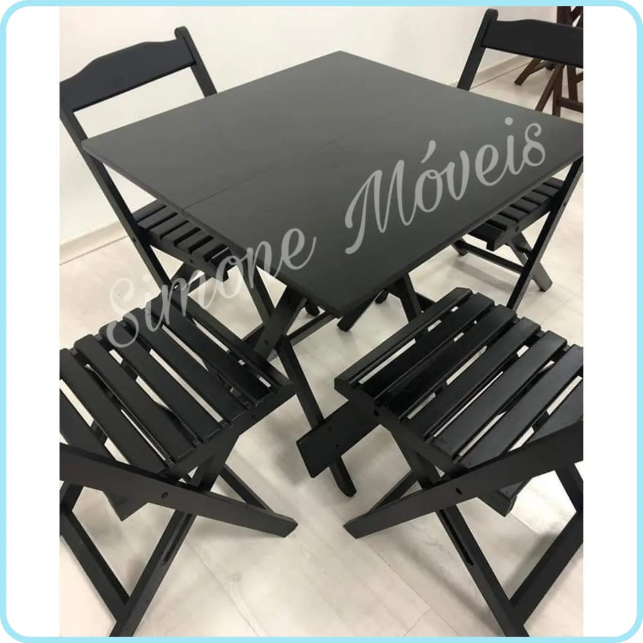 Mesa 70x70 com 4 cadeiras