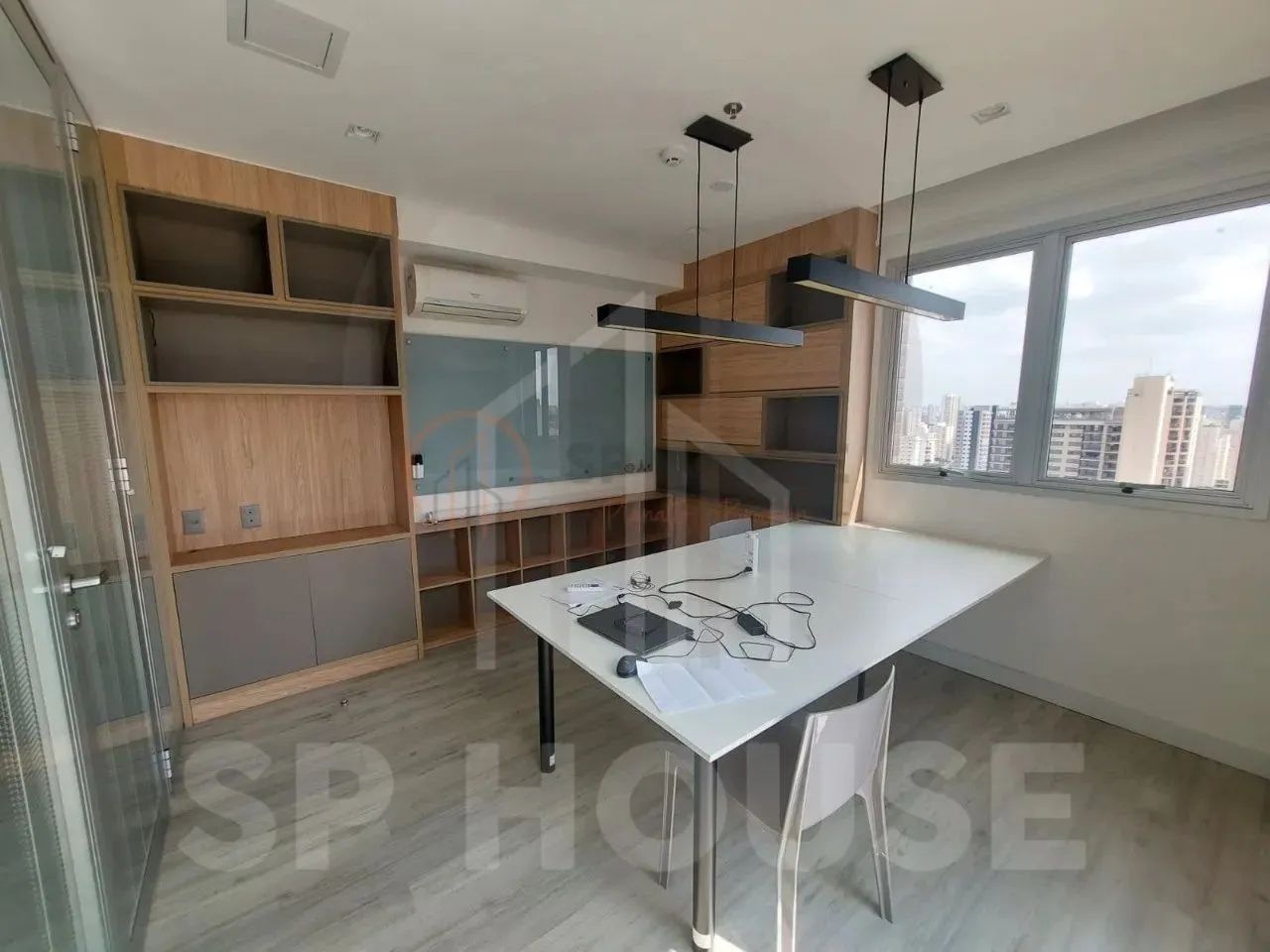 LOCAÇÃO SALA NA VILA MARIANA MOBILIADO COM AR CONDICIONADO 01 VAGA 44m² - Foto 4