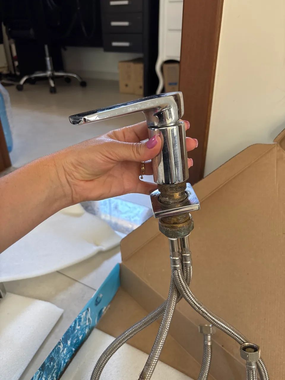 Torneira misturador (quente/frio) Docol. - Foto 4