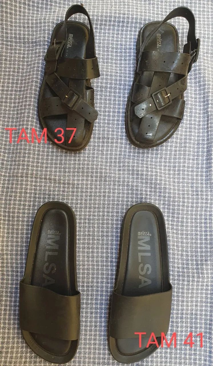 Calçados femininos usados