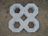 CONCREGRAMA, PISOGRAMA, VÁRIOS MODELOS: PAVI-GRAMA, PAVI-TELA, PAVI-GRADE, PAVI-VERDE - Foto 4