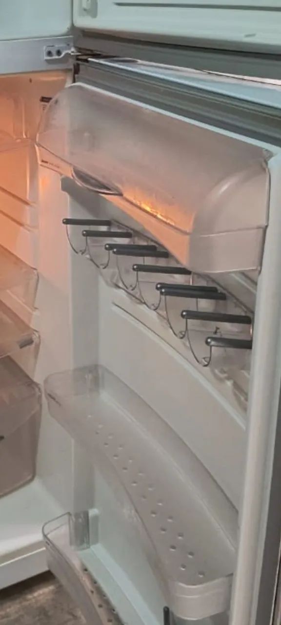 Geladeira Duplex grande 450lt  - Foto 4