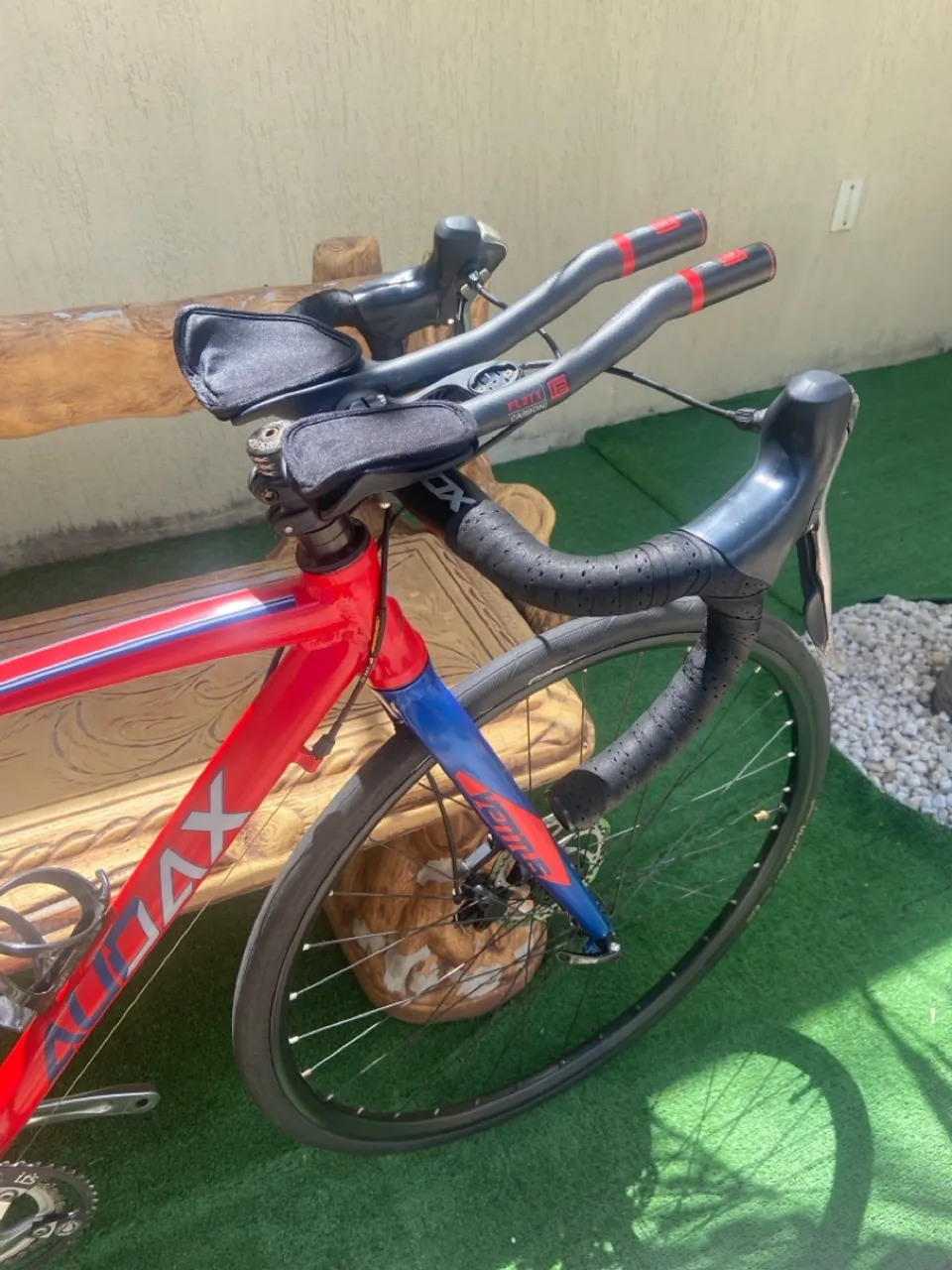 Bicicleta de Ciclismo Speed com Aerobar