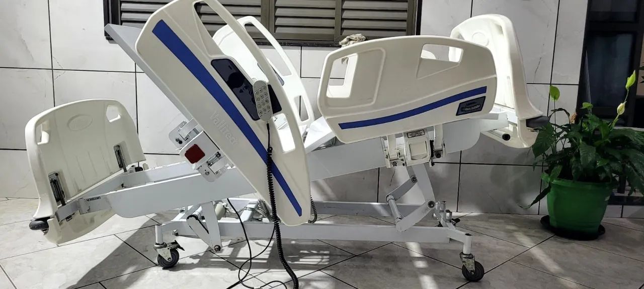 Cama hospitalar com elevação de altura  - Foto 3