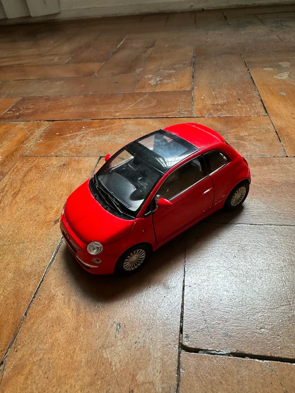 Miniatura Fiat 500