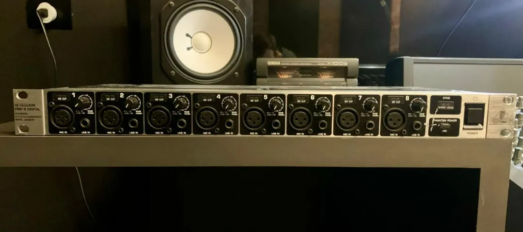 ADA8000 - Behringer