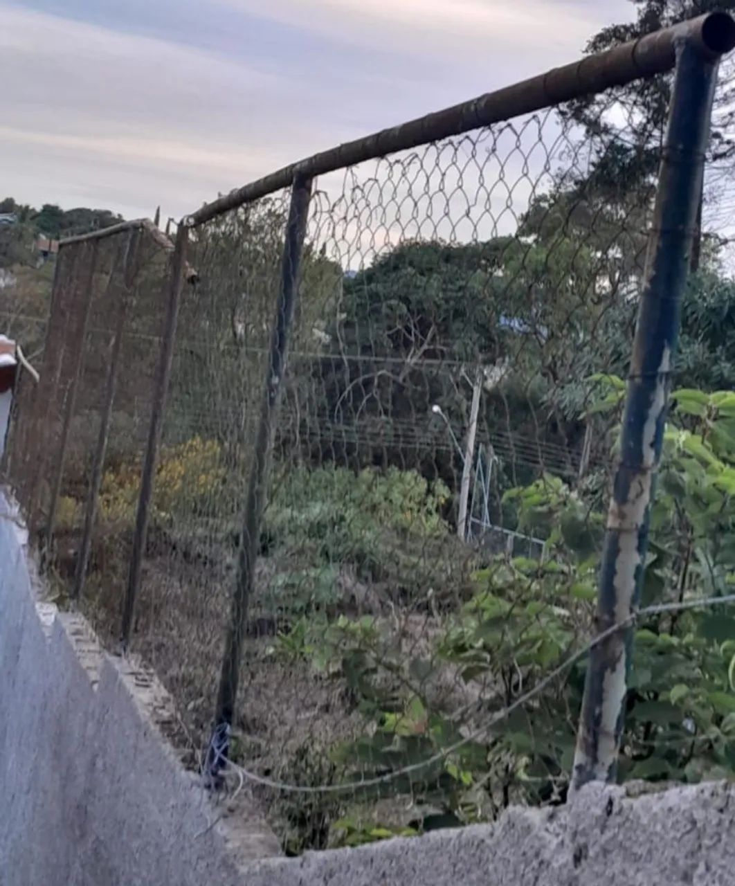 Itens de serralheria: vende se itens serralheria, mas trave de futebol super reforçada 