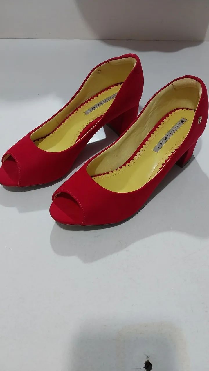 Salto Vermelho Peep Toe Sapatinho de Luxo