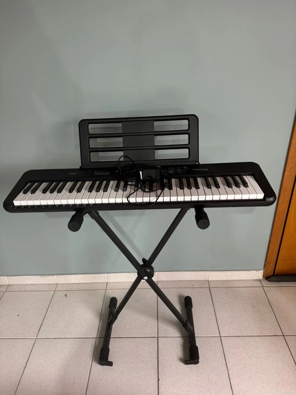 Teclado Casio Casiotone CT-S200