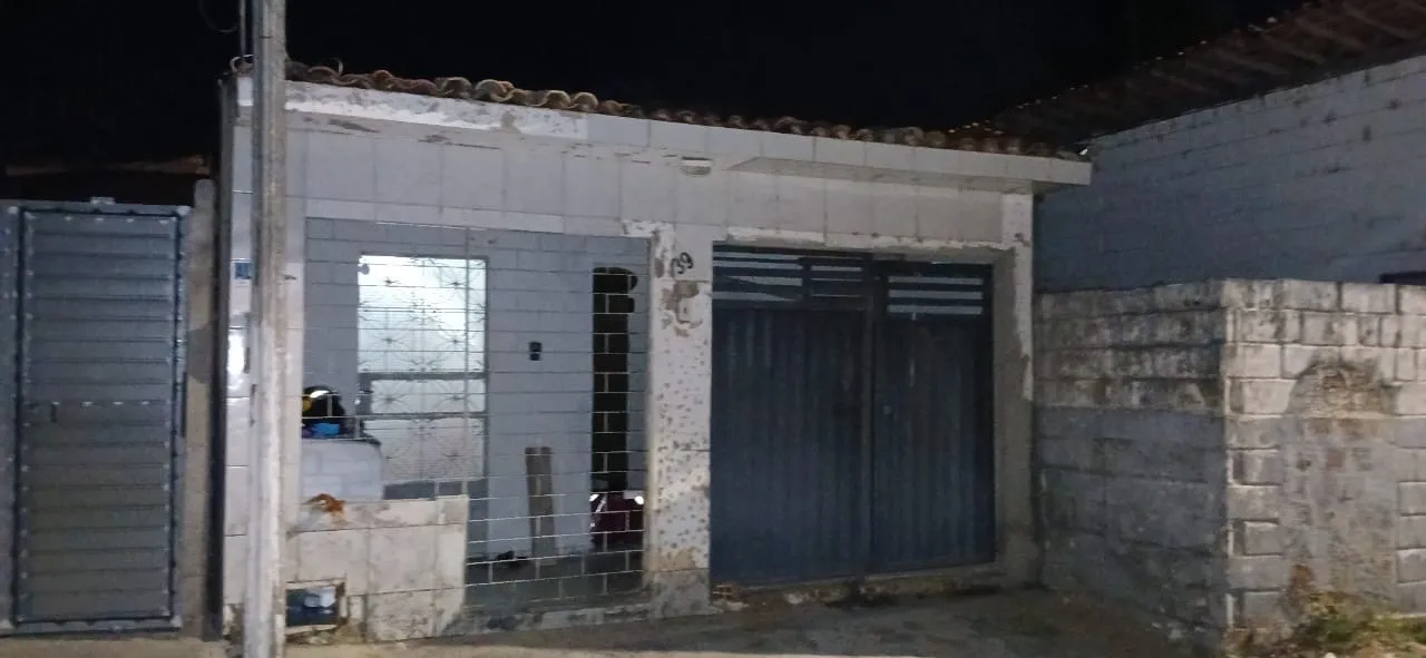 Vendo casa na chã nova